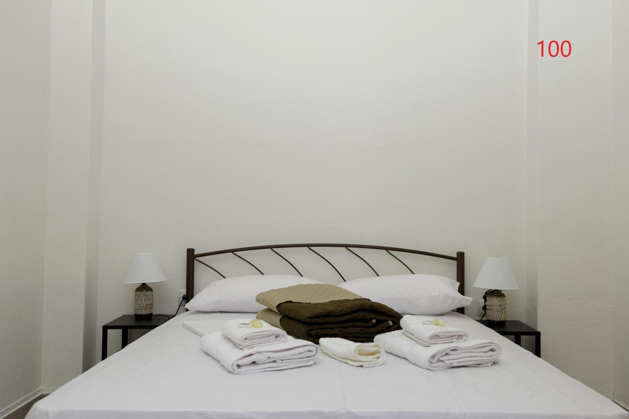 Athens Commercial Екстер'єр фото