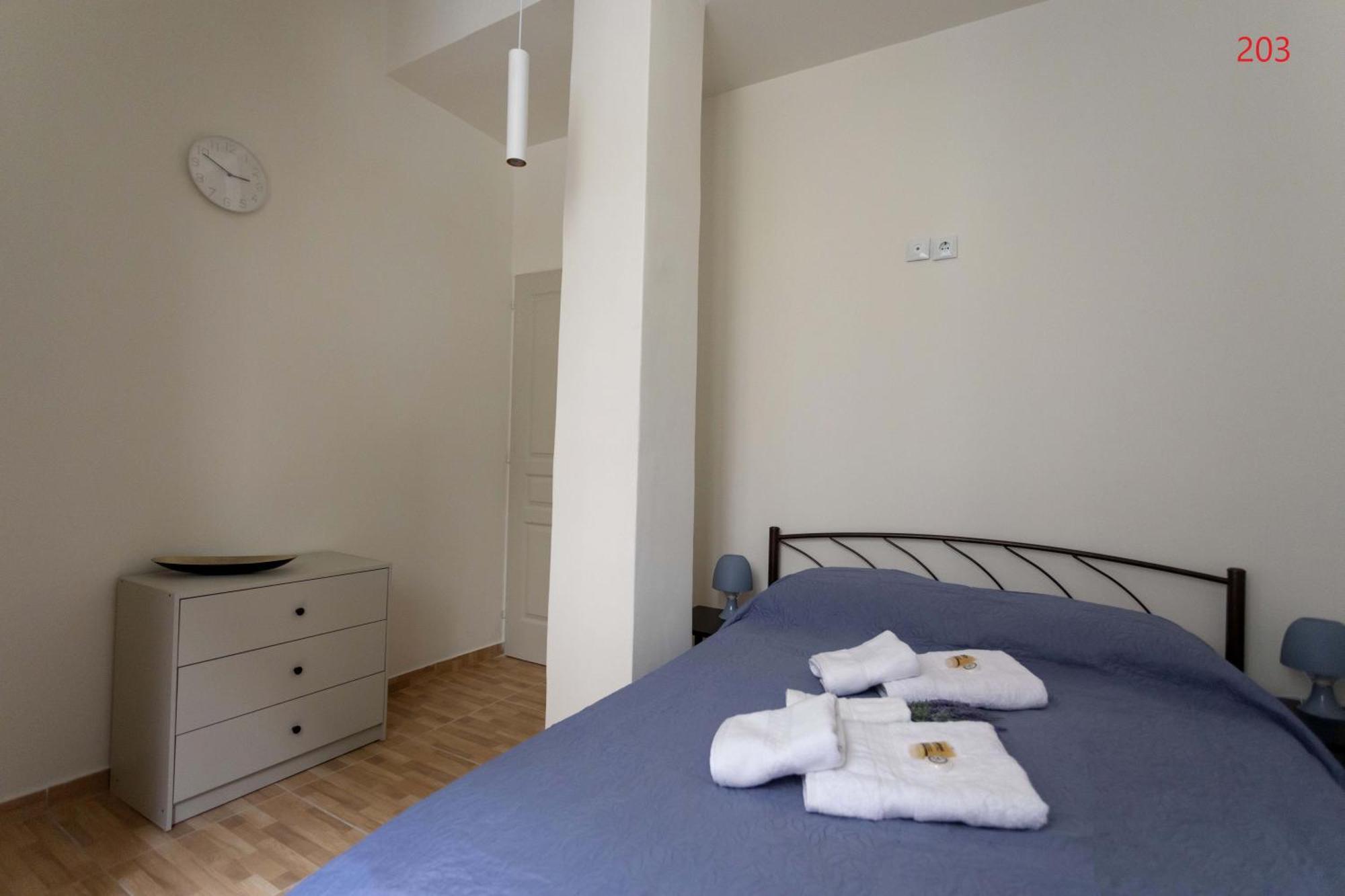 Athens Commercial Екстер'єр фото