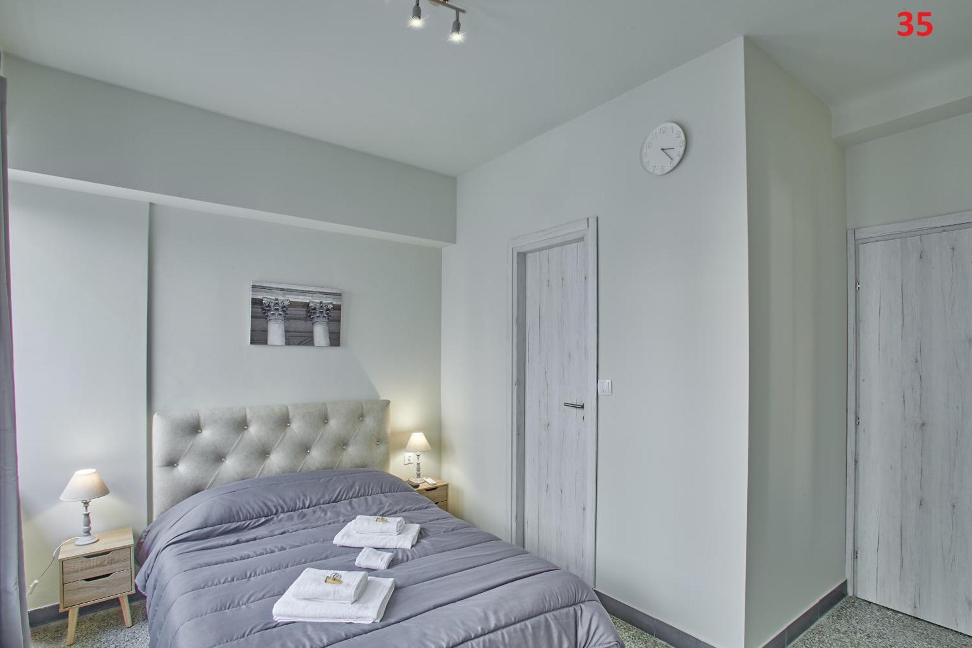 Athens Commercial Екстер'єр фото